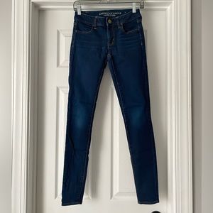 American Eagle Outfitters | Size 2 | Super Stretch Jegging
